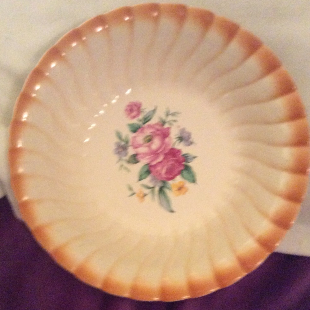 Vintage Homer Laughlin vegetable bowl 1950s